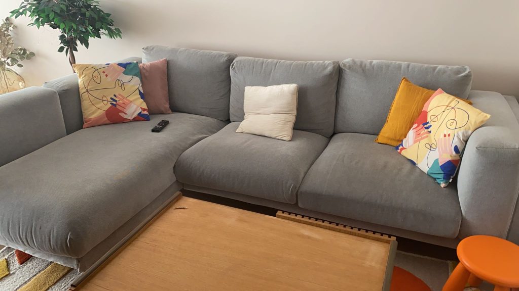 Entreprise de nettoyage de canapé-sofa et fauteuil à domicile